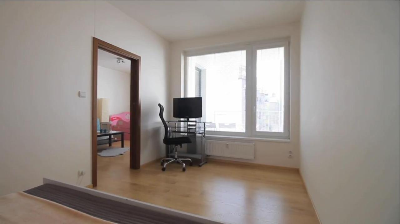 Apartment Julie Прага Экстерьер фото